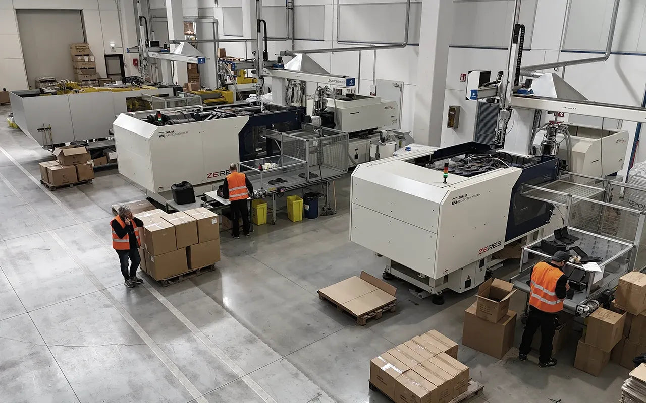 Spuitgietmachines in de kunststofafdeling